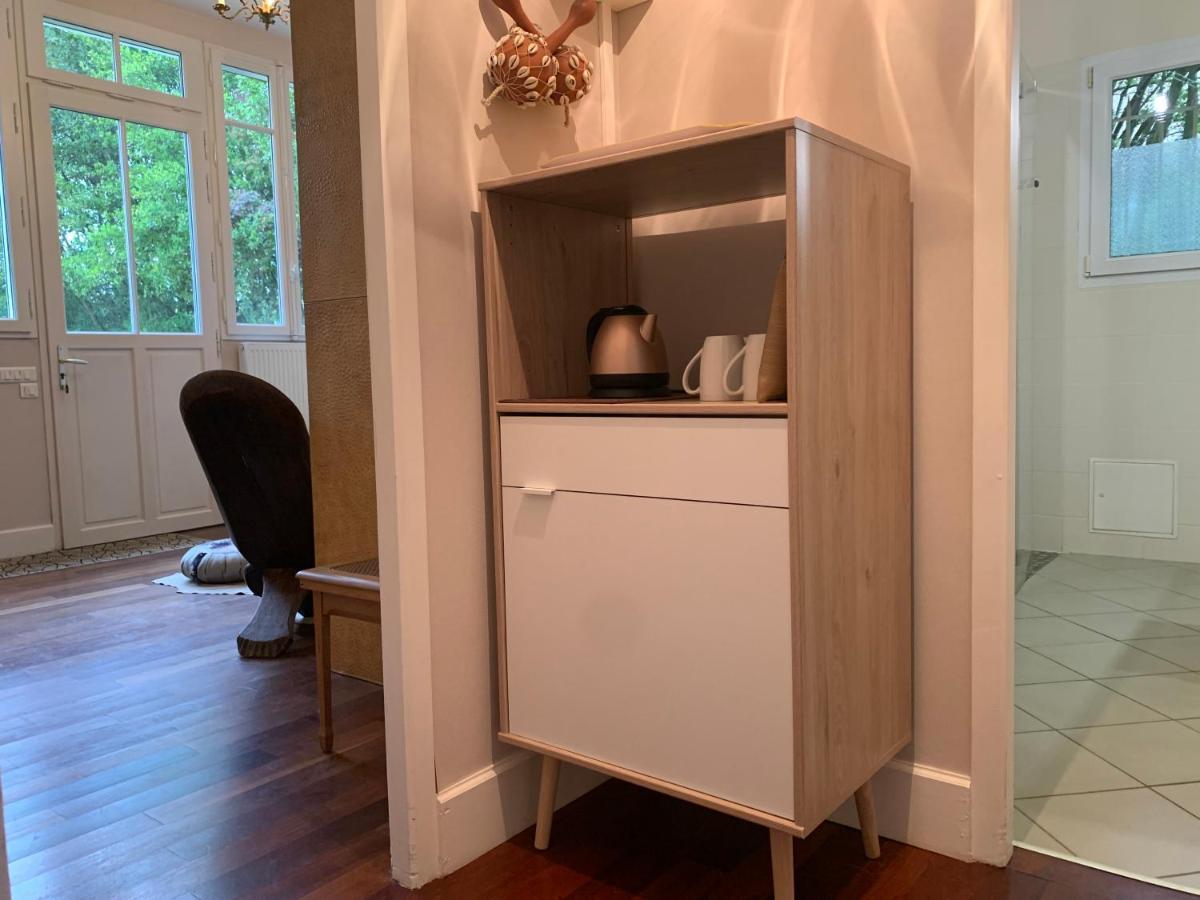 Suite Privative Abella - Aile De Maison Bourgeoise Ambares-et-Lagrave 外观 照片